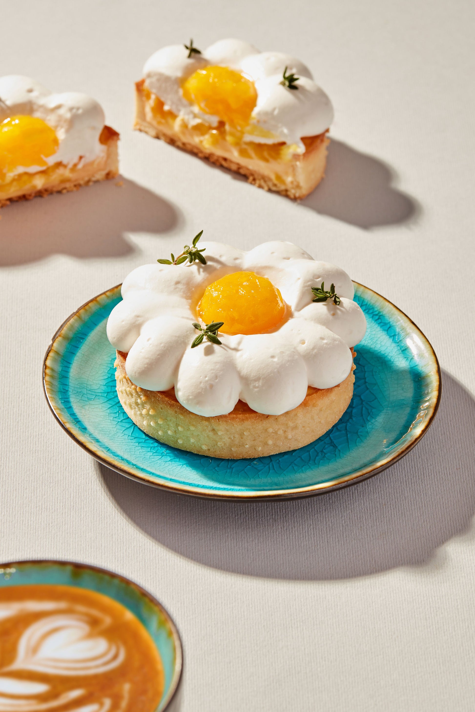 Tarta cu crema vanilie, mango si mascarpone