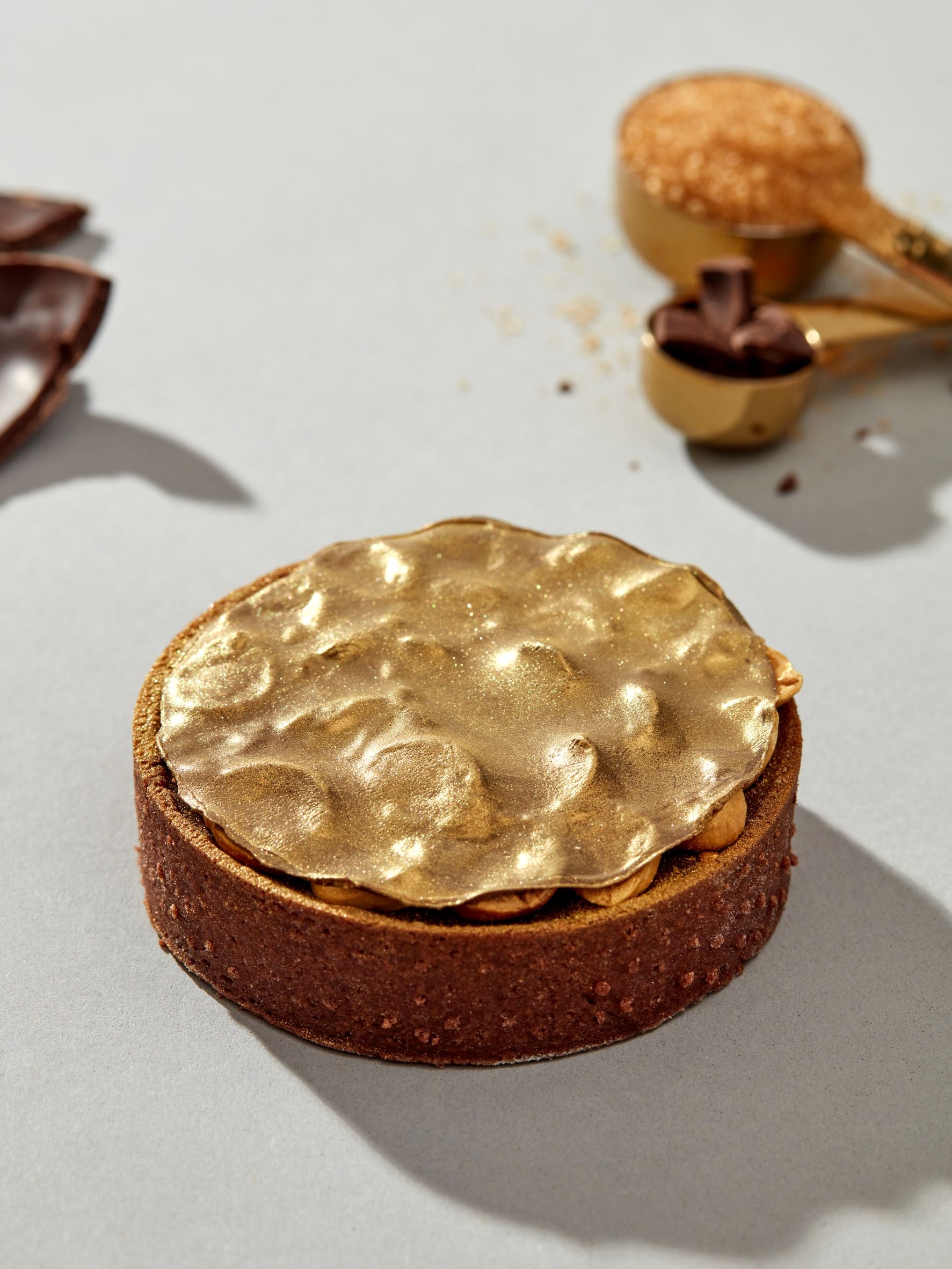 Tarta cu ciocolata si alune de padure