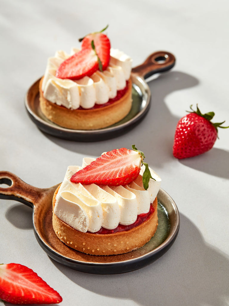 Tarta cu capsune si crema de vanilie